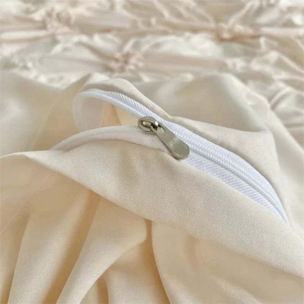 Housse de couette à plis et rosettes avec taies assorties