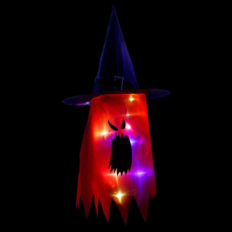 Décoration lumineuse fantôme avec chapeau et guirlande LED