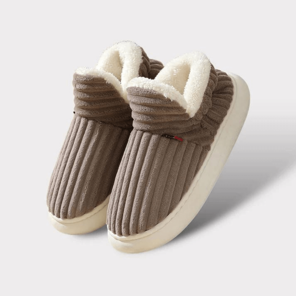 Chaussons bottillons en velours côtelé doublés polaire