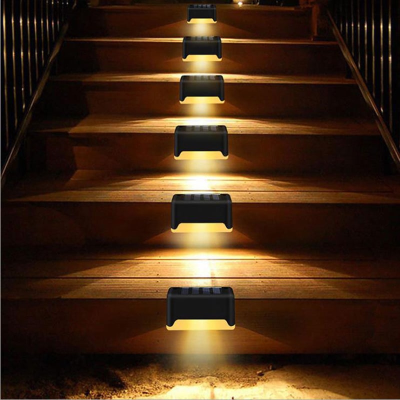 Lampe solaire pour marche et clôture à lumière chaude