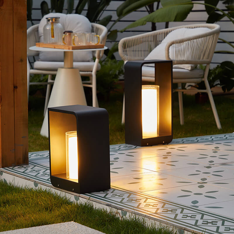 Borne lumineuse extérieure à LED, format carré
