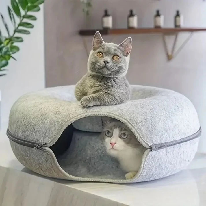 Panier pour Chat 3-en-1 – Maison pour Chat, Tunnel de Jeu et Griffoir Intégré