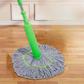 Kit balai à plat en microfibre avec seau à deux compartiments