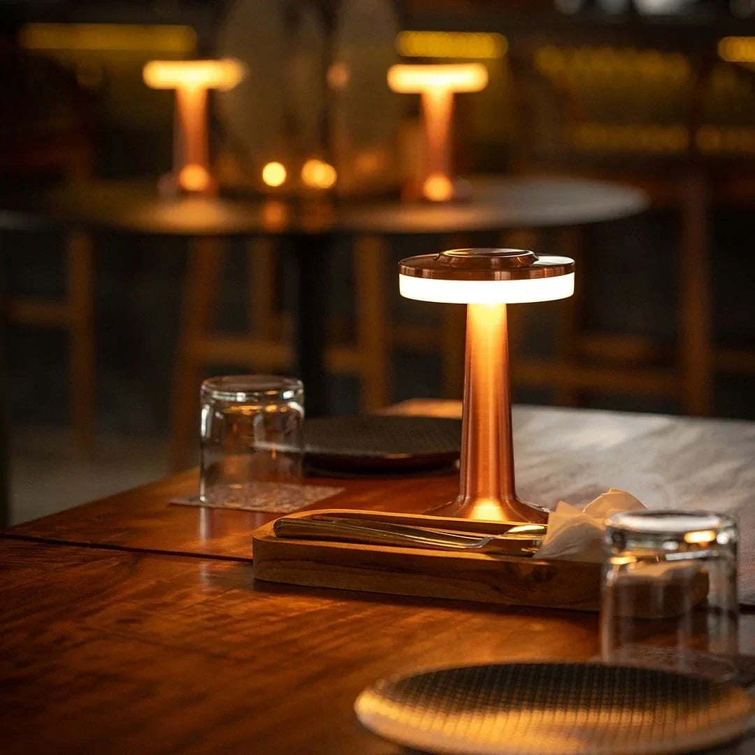 Lampe de table rechargeable rétro avec variateur
