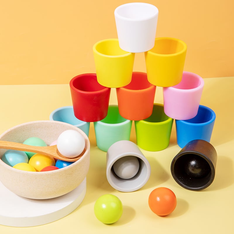 Jeu de tri des couleurs avec récipients et accessoires