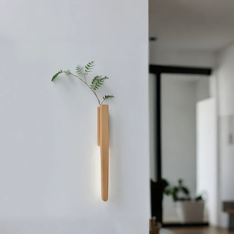 Lampe murale rechargeable avec vase intégré