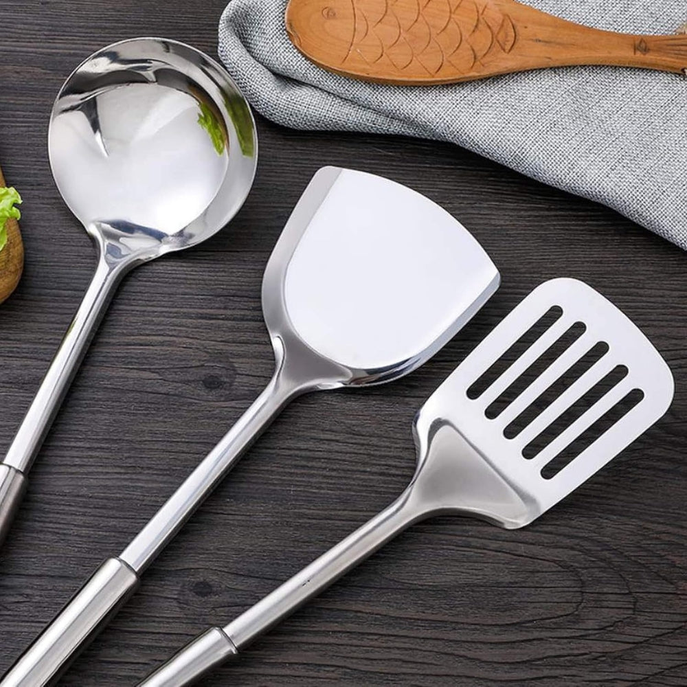 Lot de cinq ustensiles de cuisine à manches ergonomiques