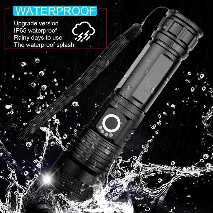 Lampe torche rechargeable à DEL XHP50.2, trois modes