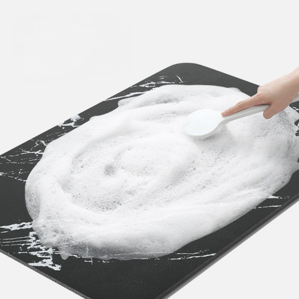 Tapis de salle de bain à motif marbre et envers antidérapant