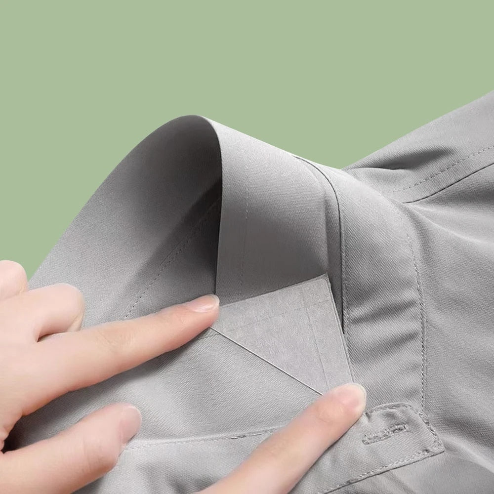 Supports adhésifs transparents pour col en PVC – 20 ou 30 pièces