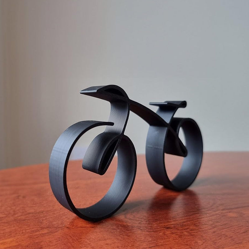 Sculpture vélo en métal minimaliste