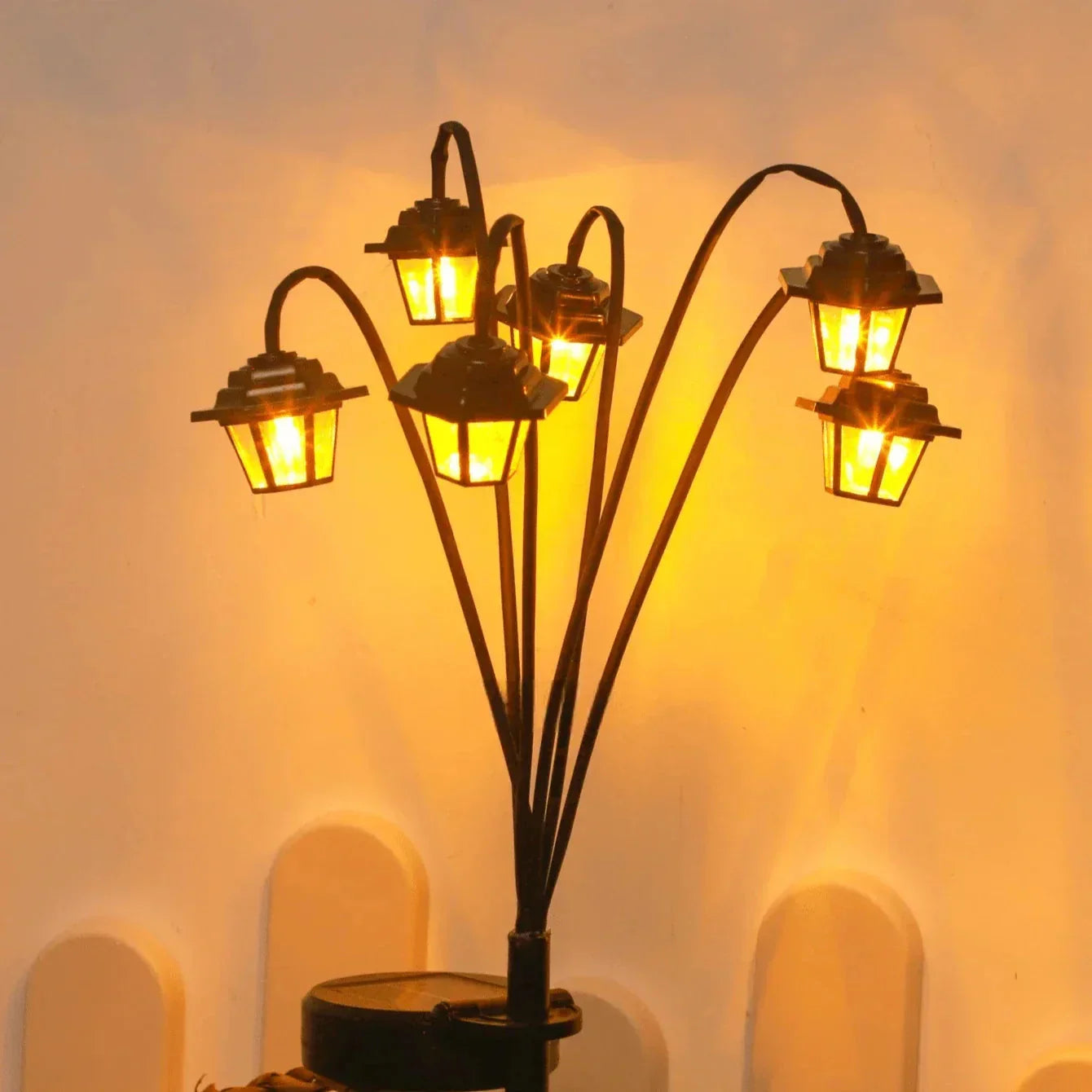 Lanterne de jardin solaire style rétro