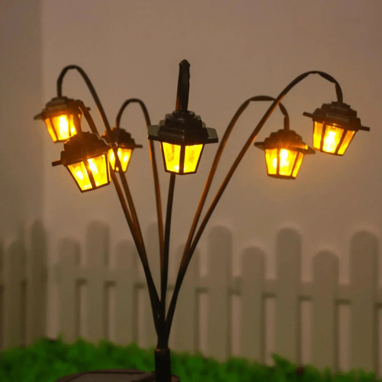 Lanterne de jardin solaire style rétro