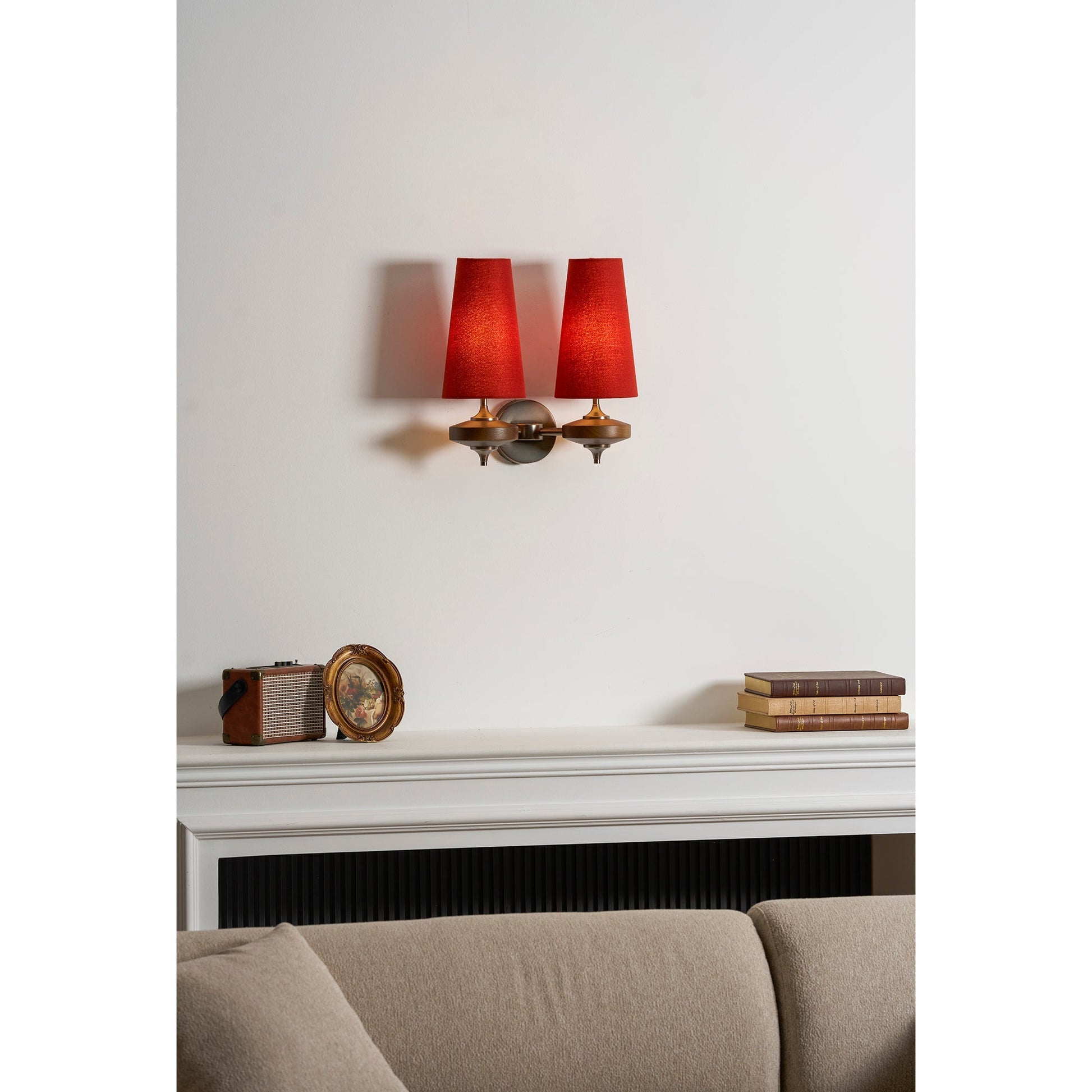 Applique murale Hour Rho en noyer et textile – image 40