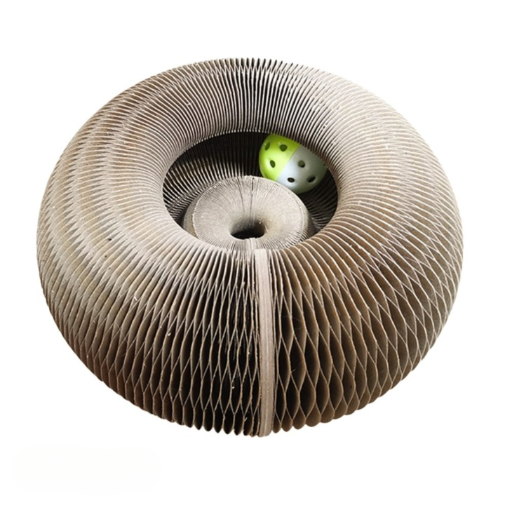 Jouet et griffoir modulable pour chat avec balle