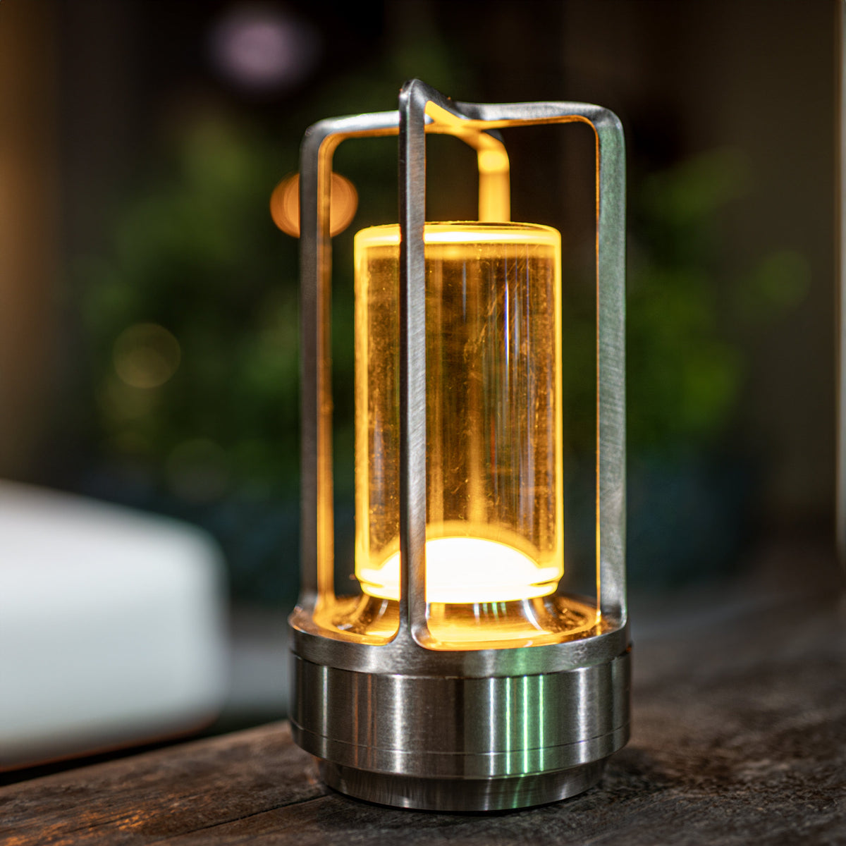 Lampe de table rechargeable à commande tactile, 17,5 cm