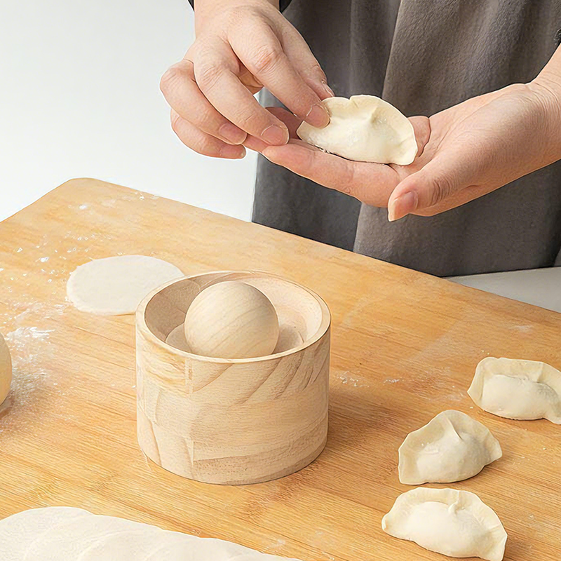 Presse à pâte pour raviolis et bouchées farcies