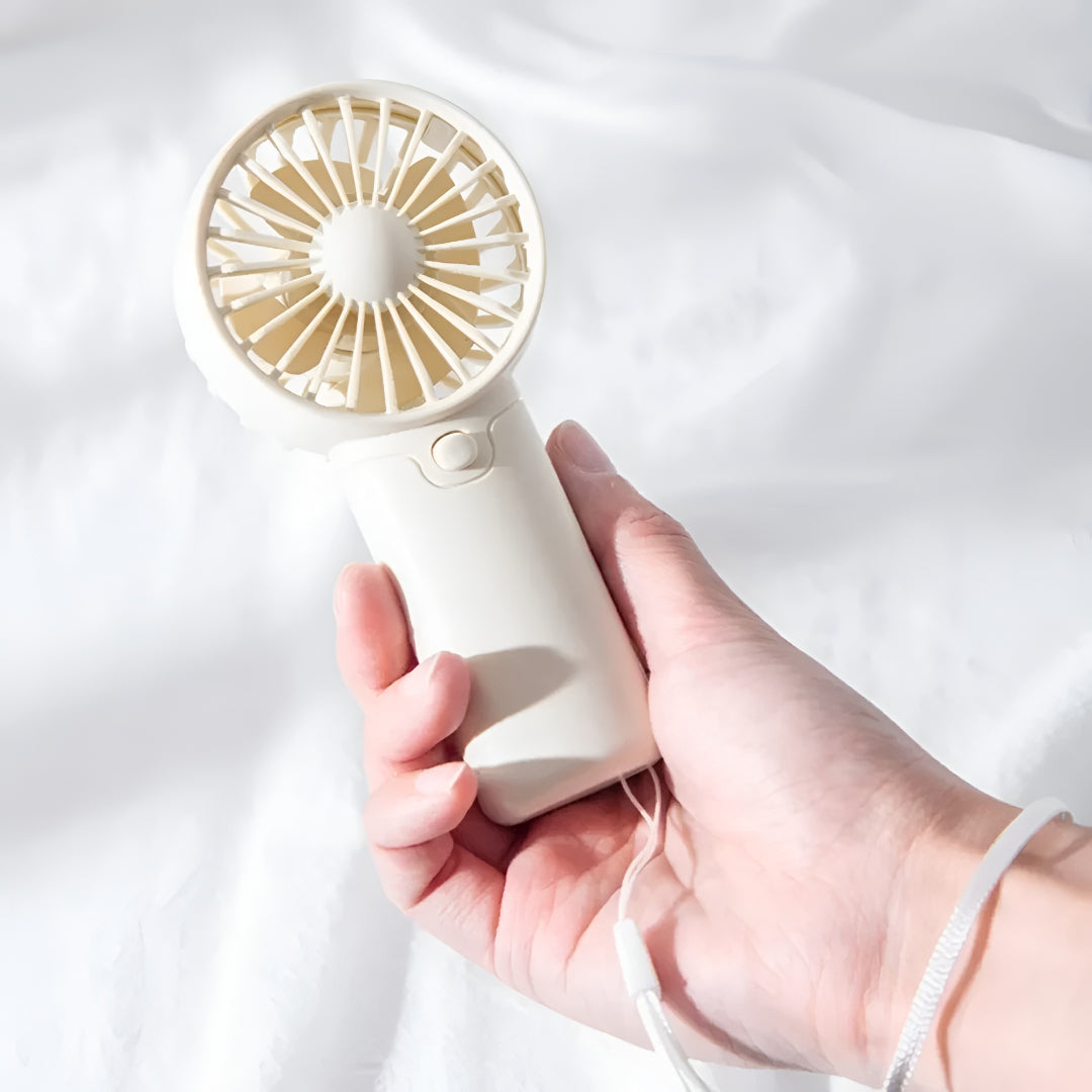 Mini ventilateur à main sur piles