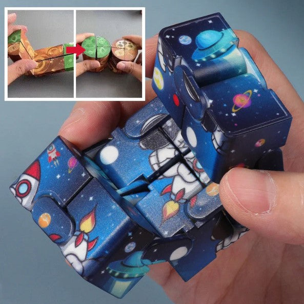 Cube transformable en ABS à motifs colorés