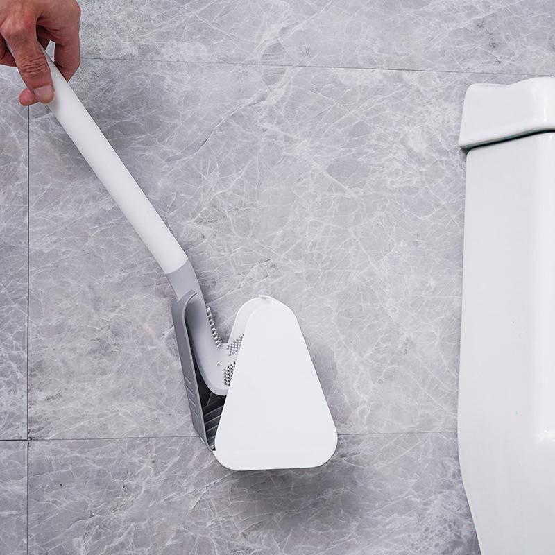Brosse WC à tête triangulaire en TPR