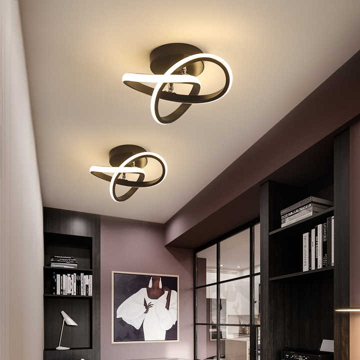 Plafonnier LED à trois anneaux et trois teintes lumineuses