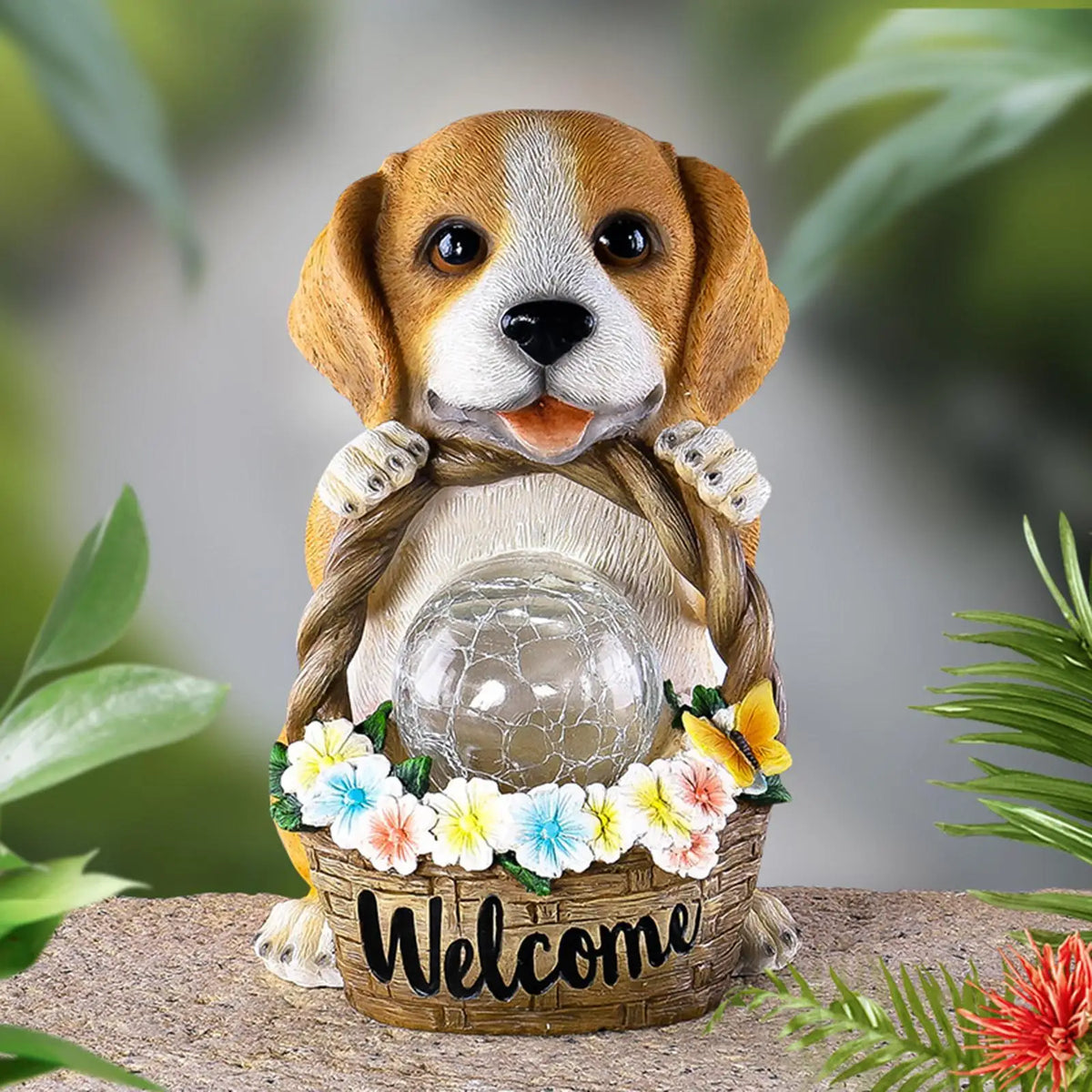Figurine de chien solaire en résine avec LED
