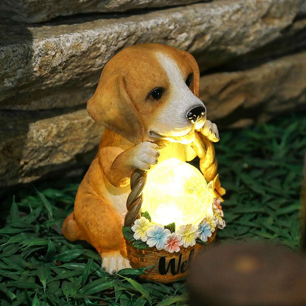 Figurine de chien solaire en résine avec LED