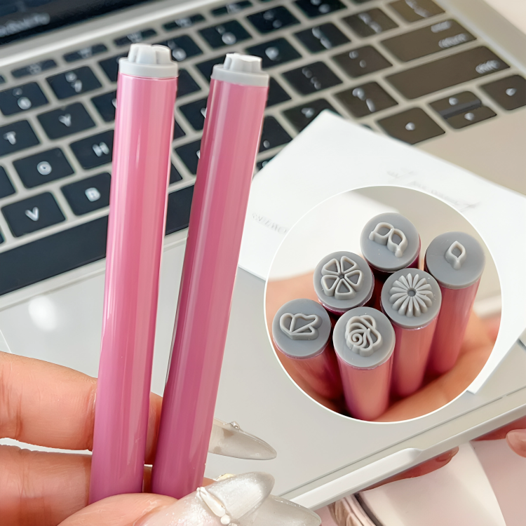 Tampons de décoration des ongles – 10 ou 30 pièces