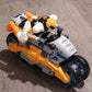 Moto jouet transformable en figurine à piles