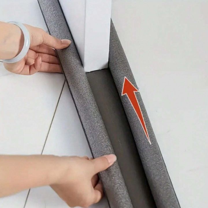 Joint de porte isolant imperméable