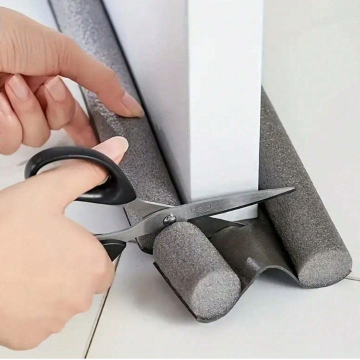 Joint de porte isolant imperméable