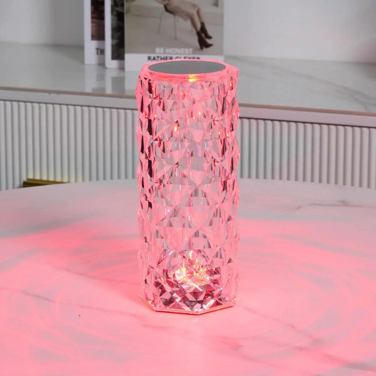 Lampe décorative à facettes LED et télécommande, seize couleurs