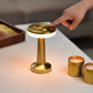Lampe de table rechargeable rétro avec variateur