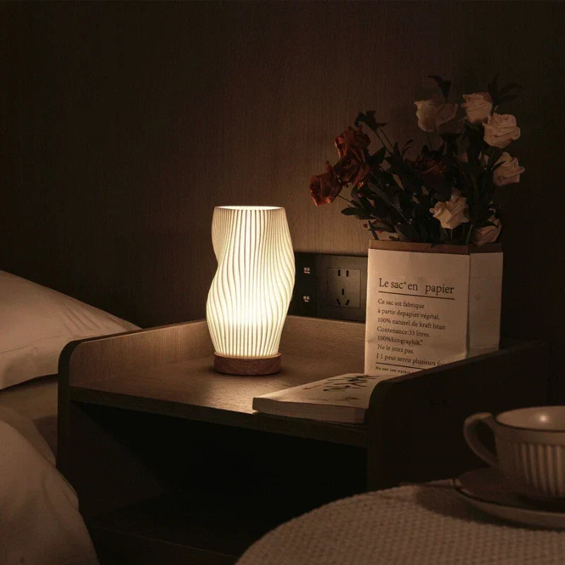 Lampe décorative USB à formes ondulées et intensité réglable