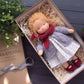Poupée artisanale en coton style Waldorf – Jouet doux pour jeu imaginatif – image 4
