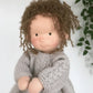 Poupée artisanale en coton style Waldorf – Jouet doux pour jeu imaginatif – image 7