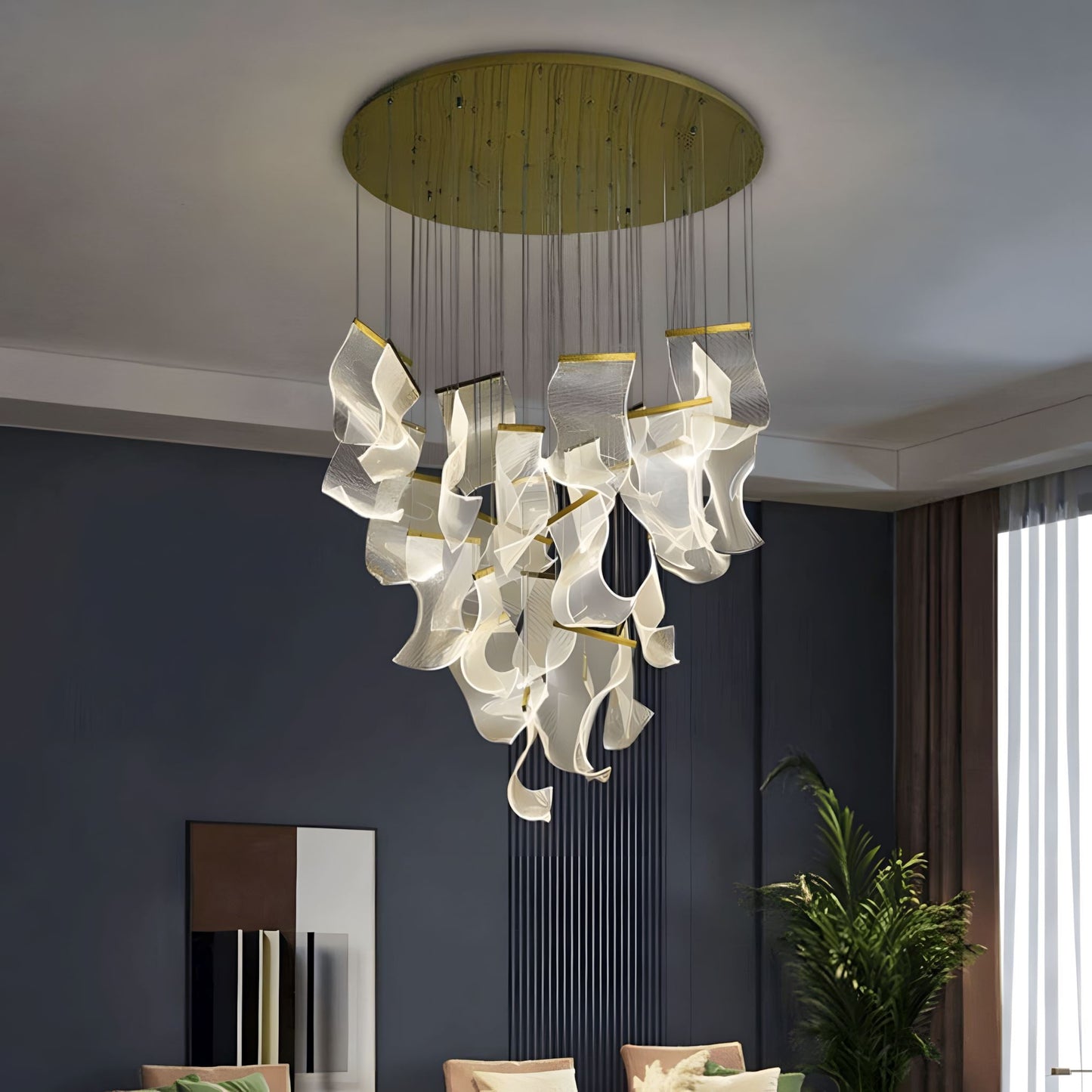 Lustre LED doré à 6 lumières avec base ronde – image 12