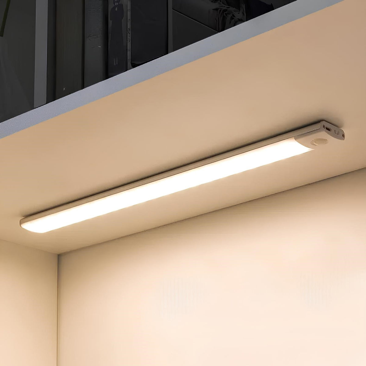 Barre lumineuse rechargeable à détecteur de mouvement