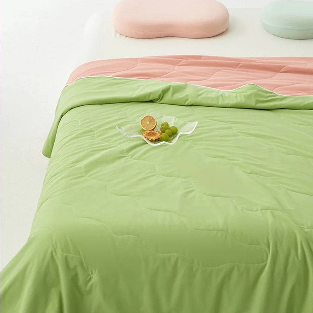 Couverture d'été réversible en nylon à garnissage polyester