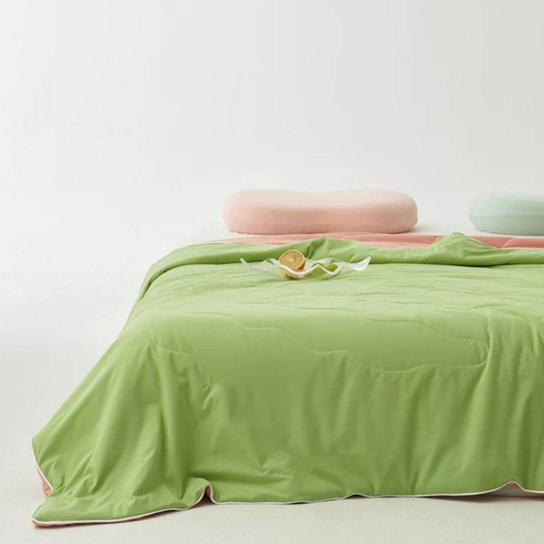 Couverture d'été réversible en nylon à garnissage polyester