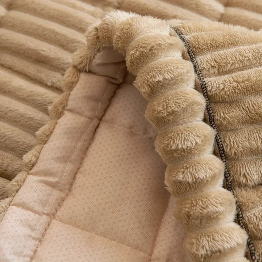 Protection d'assise de canapé matelassée en microfibre