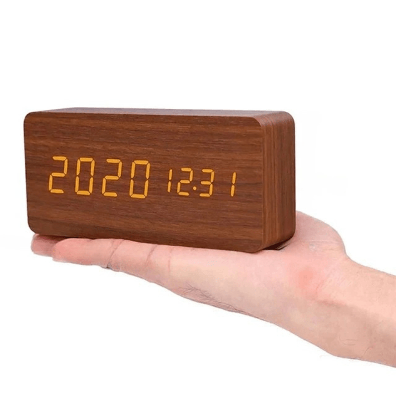 Réveil LED à effet bois avec date et température
