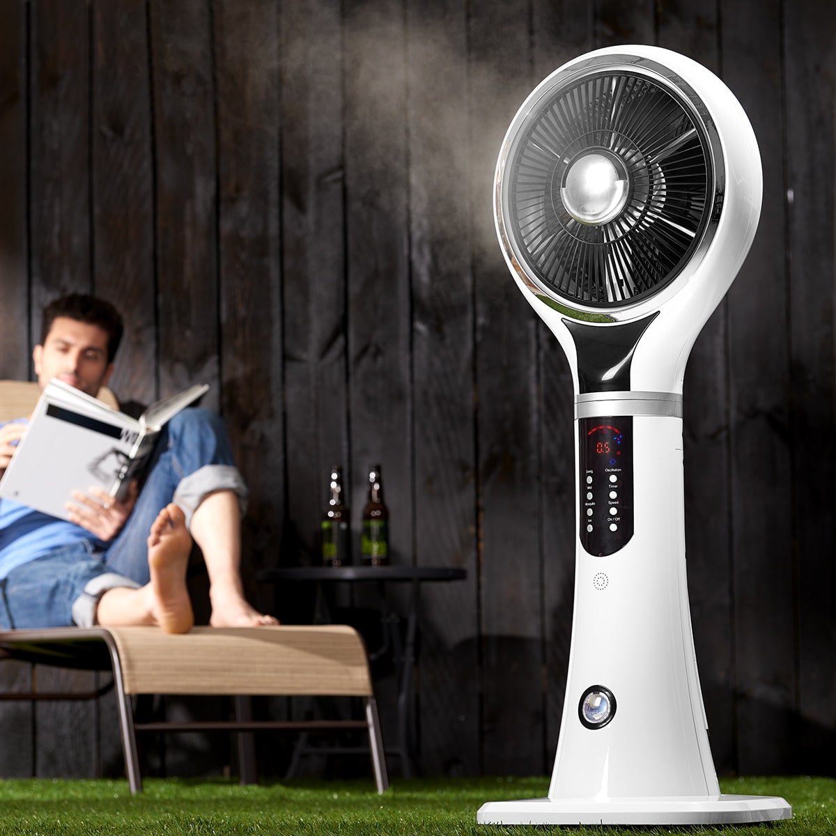 Ventilateur brumisateur sur pied à réservoir de 1,6 litre