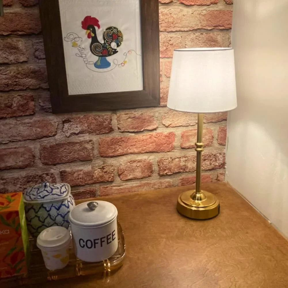 Lampe de table LED sans fil avec abat-jour textile – image 11