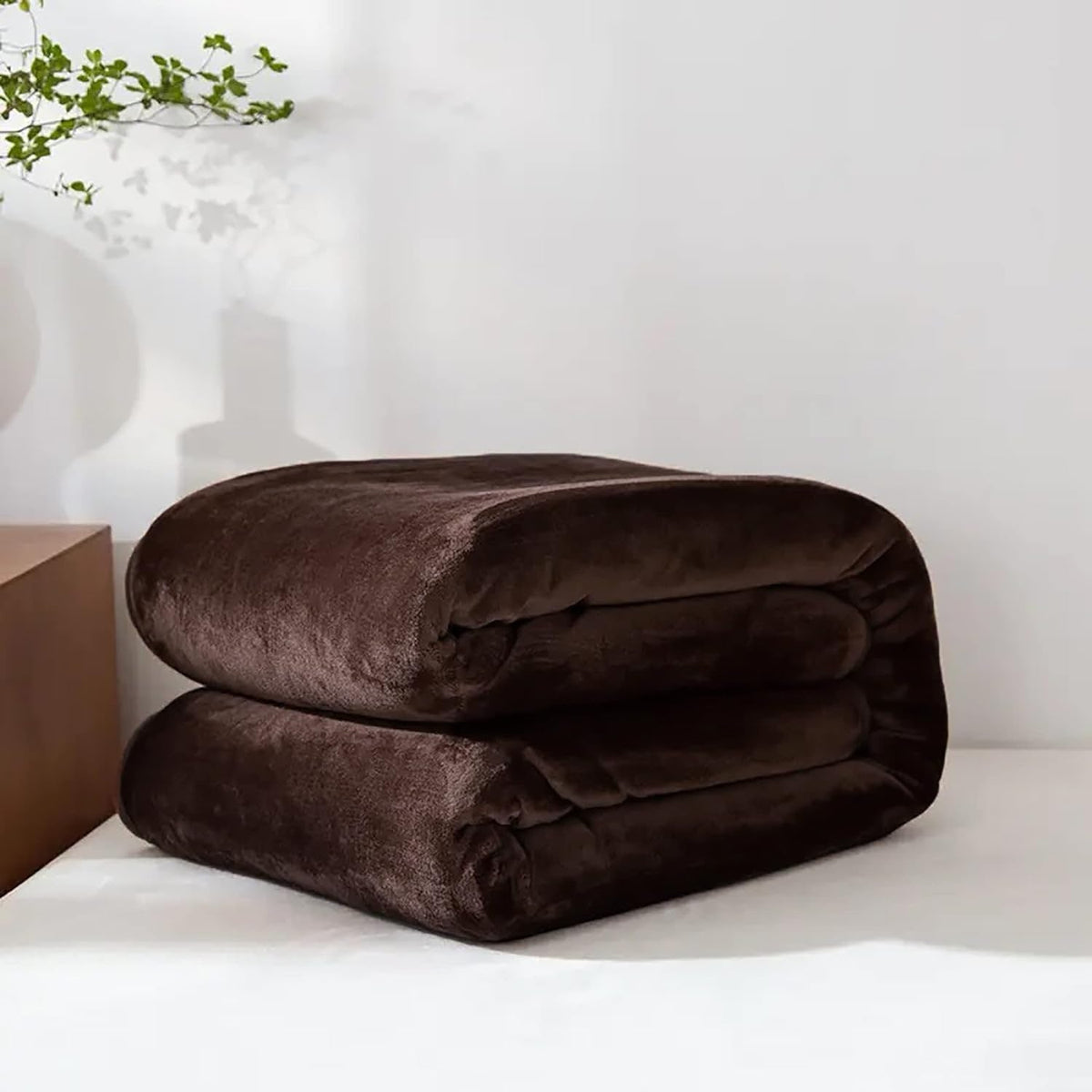 Couverture polaire légère en polyester à finition veloutée