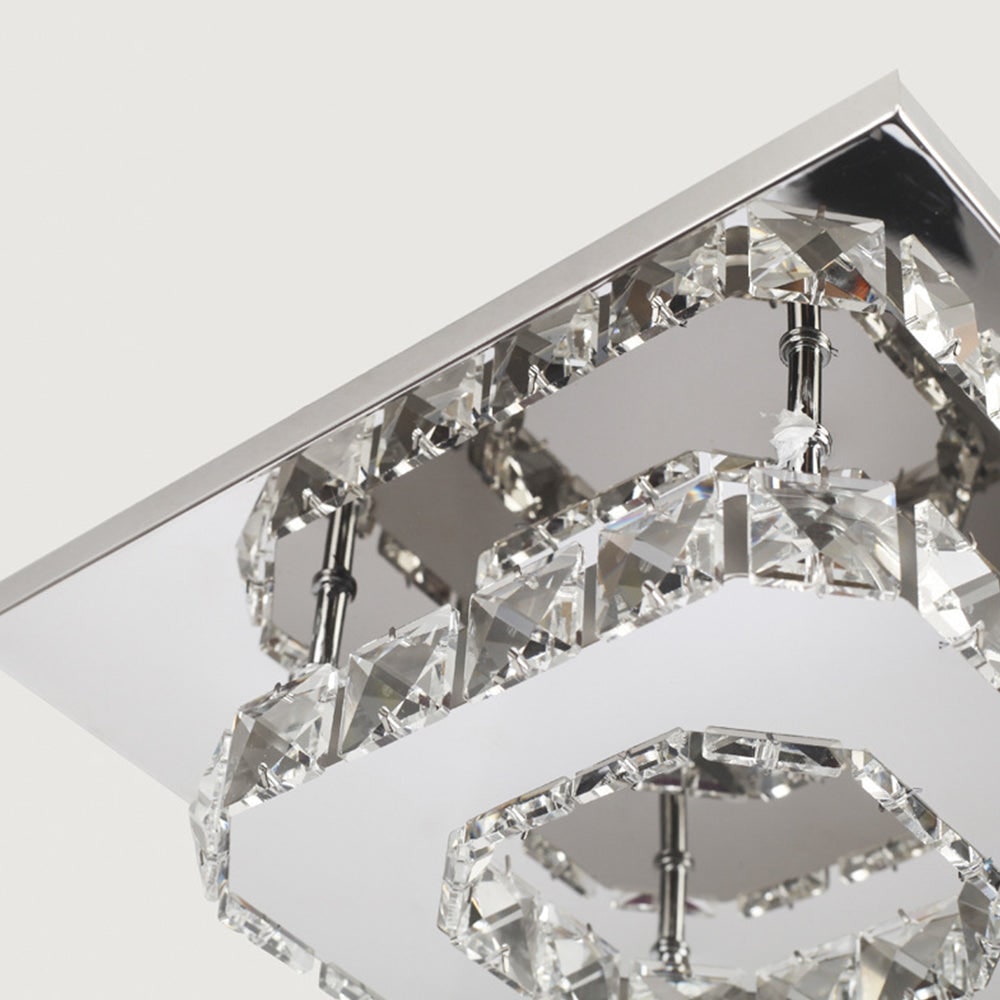 Plafonnier LED carré en métal chromé et verre facetté