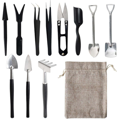 Kit de douze outils miniatures de jardinage avec pochette