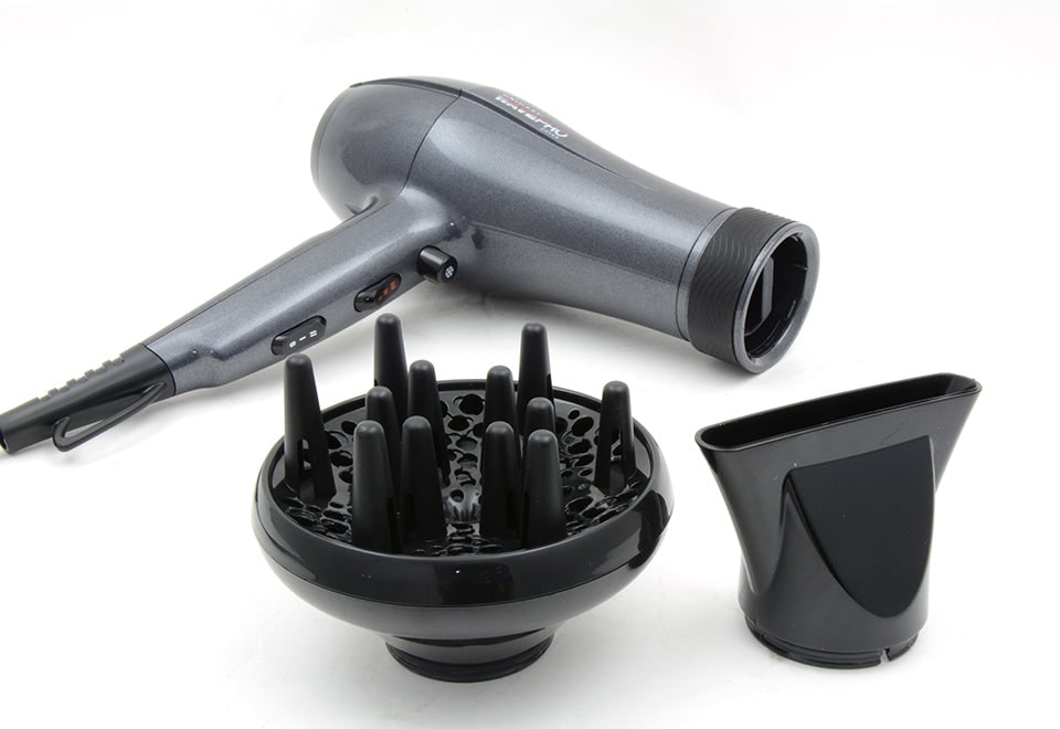 Sèche-cheveux ionique 1 875 W avec buse oscillante et diffuseur