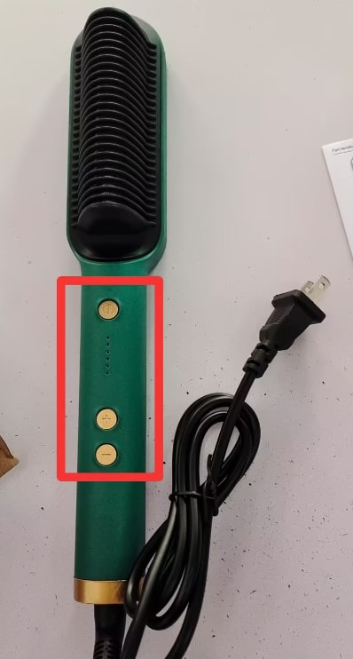 Brosse lissante chauffante à température réglable