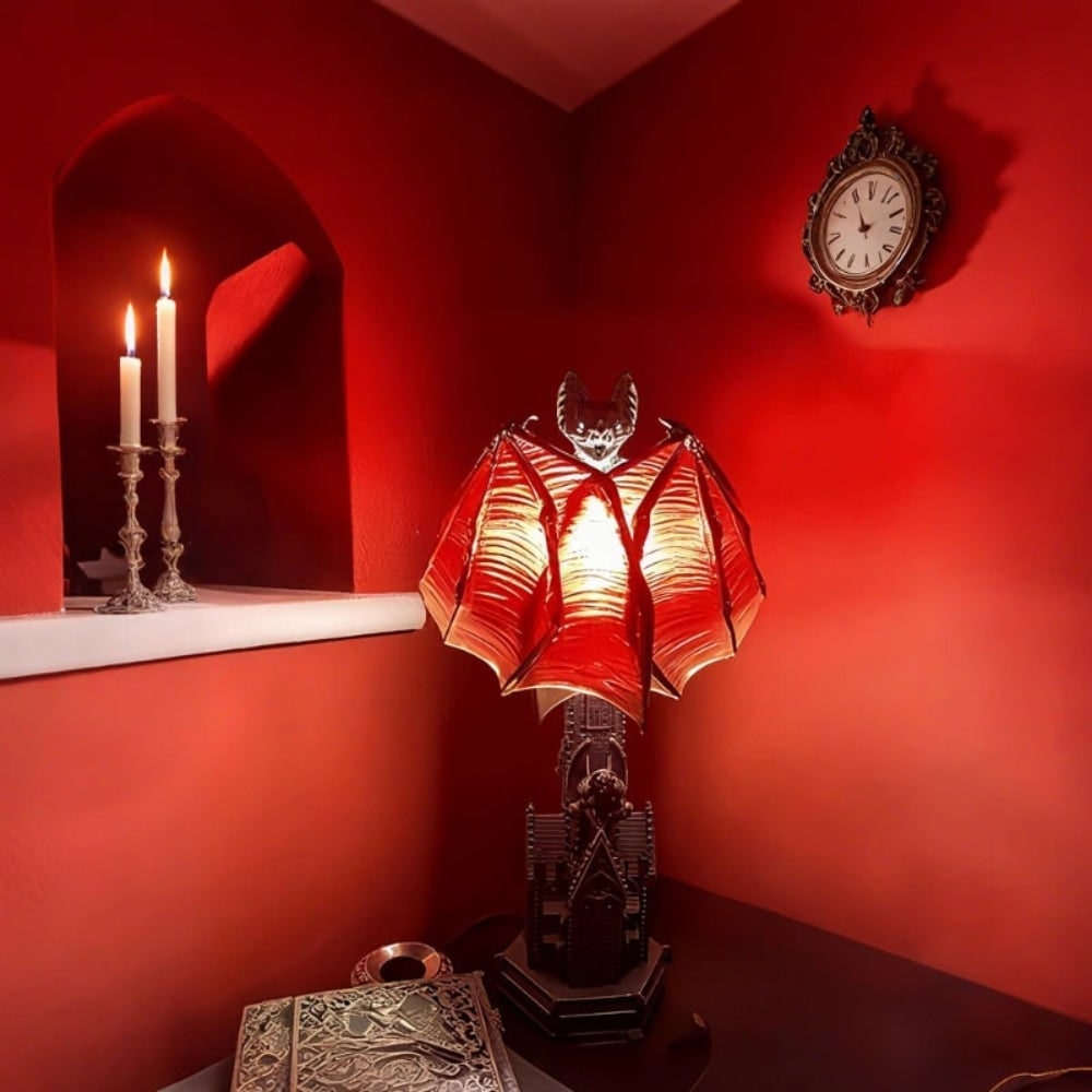 Lampe de table chauve-souris à ailes rouges translucides